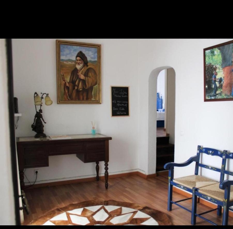 Mont' Sobro Hostel Έβορα Εξωτερικό φωτογραφία