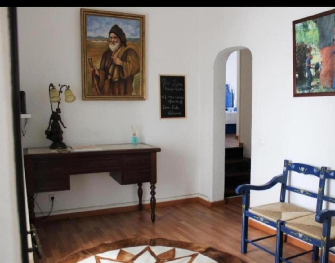 Mont' Sobro Hostel Έβορα Εξωτερικό φωτογραφία