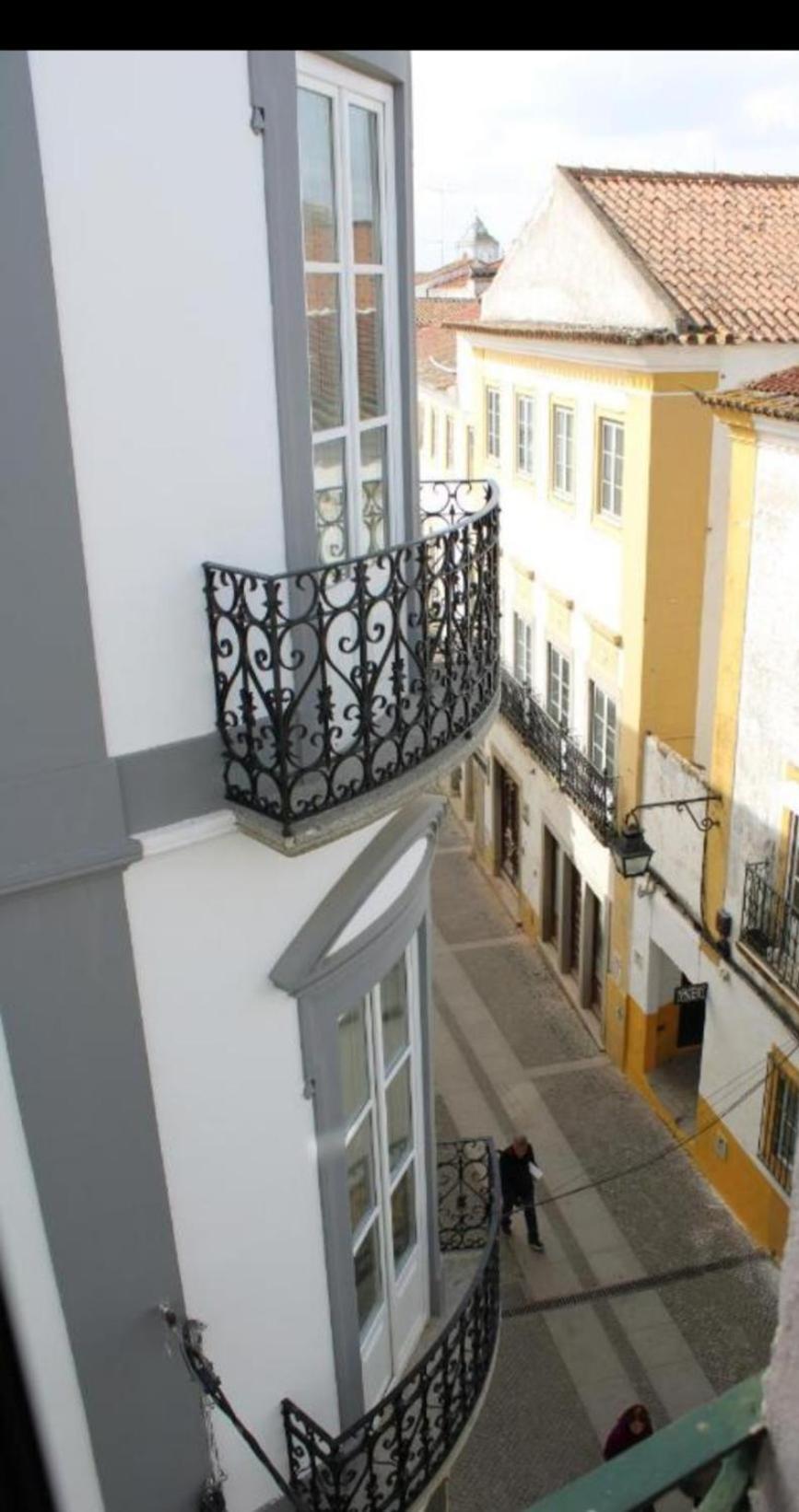 Mont' Sobro Hostel Έβορα Εξωτερικό φωτογραφία